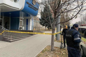 Alertă falsă cu bombă la Judecătoria Chișinău, sediul Buiucani